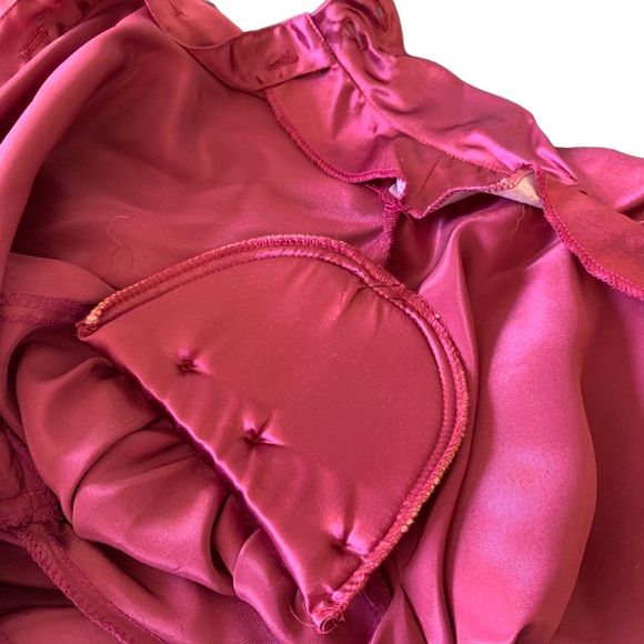 Courtney Rhodes Vintage Burgundy Long Sleeve Blouse w/ Tie Neck Size 14 - Picture 6 of 9
